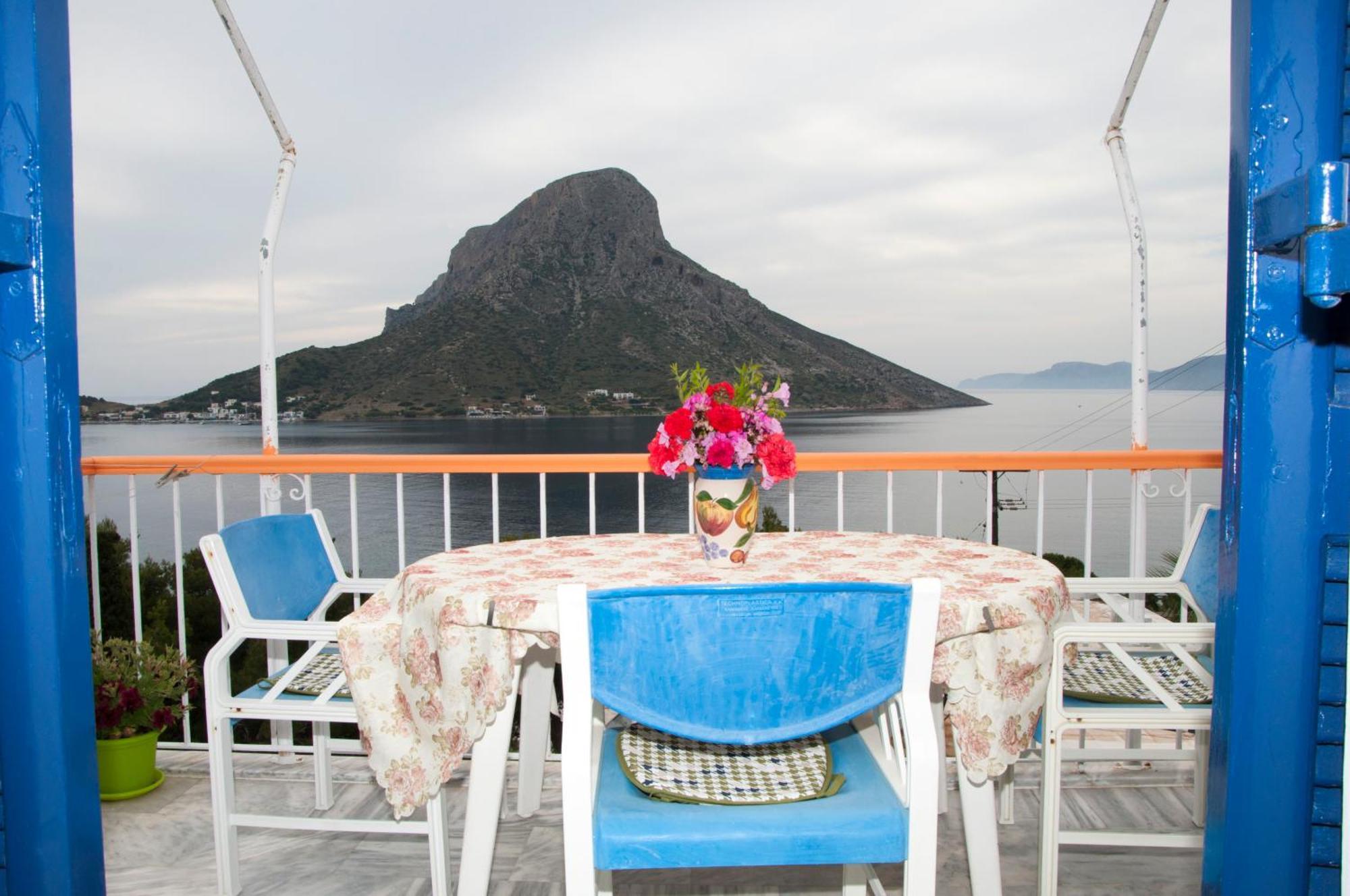 Tatsis Apartments มาซูรี ภายนอก รูปภาพ